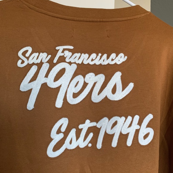 San Francisco 49ers Oversized Women’s Cropped Hoodie NWT 🌴 - Picture 11 of 13